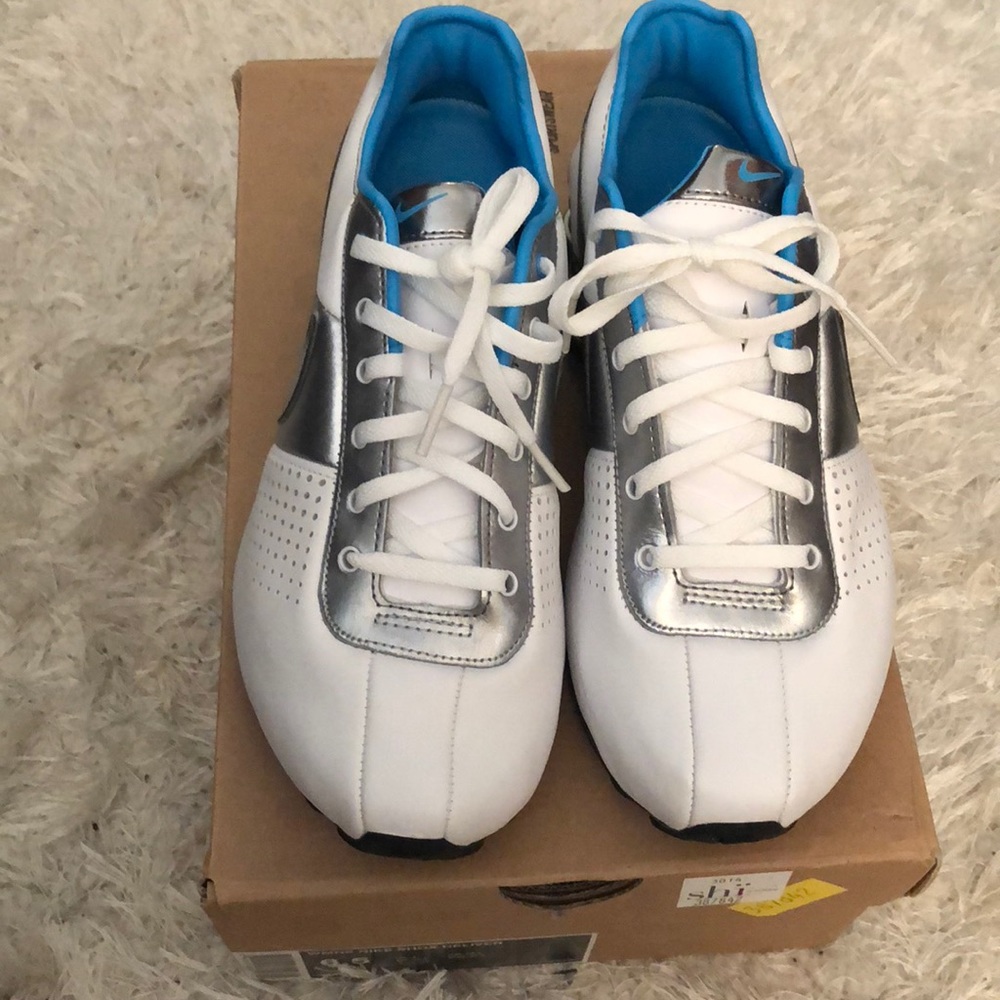 Women’s Nike Shox